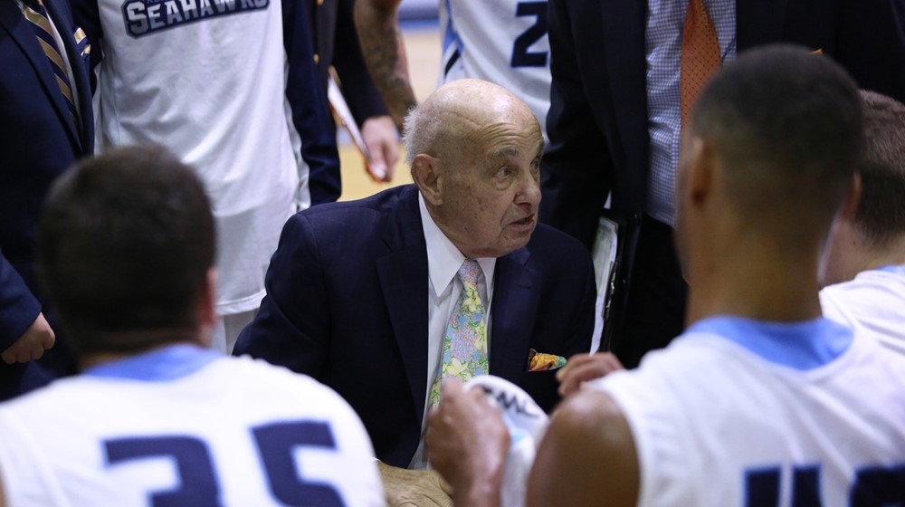 Rollie Massimino Wins 800th Career Game - HoopDirt