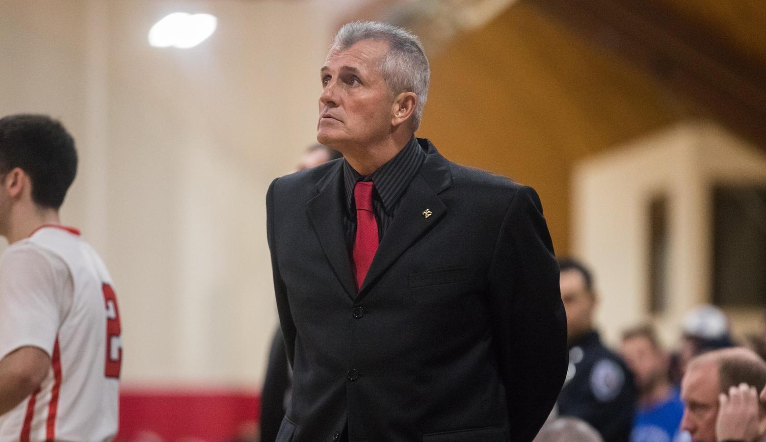 Paul Phillips to retire at Clark University following 201819 season